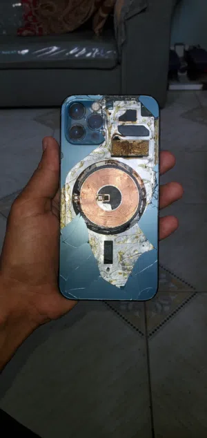Apple iPhone 12 Pro 256 GB in Al Hudaydah
