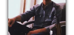 قميص أمني لون رصاصي