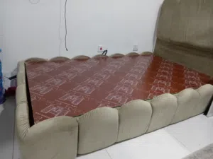 سريرين للبيع