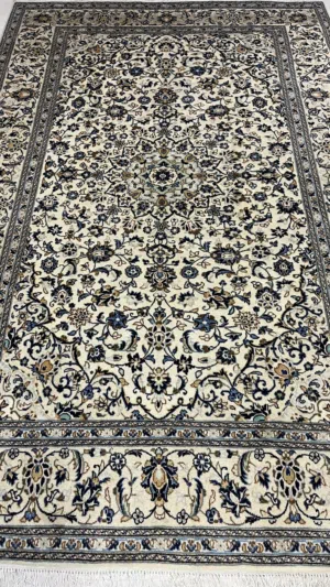 سجادة ايراني (كاشان)