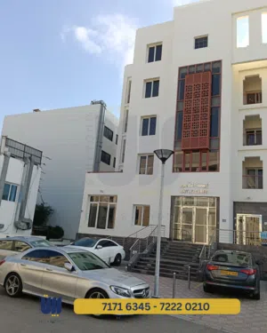 FLAT FOR RENT IN QURUM - شقة للأجار في القرم