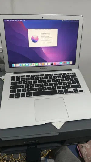 ماك بوك اير 2017 للبيع بسعر مناسب