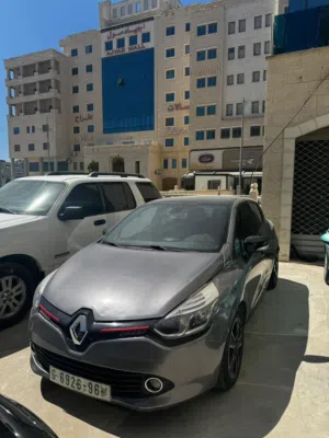Used Renault Clio in Hebron