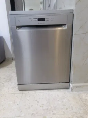 جلايه Ariston LFC3C26WX مستعمله