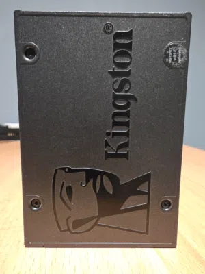 Kingston 120GB  2.5" Internal SSD  - HDD Replacement for Increase Performance مناسب لتسريع الاداء