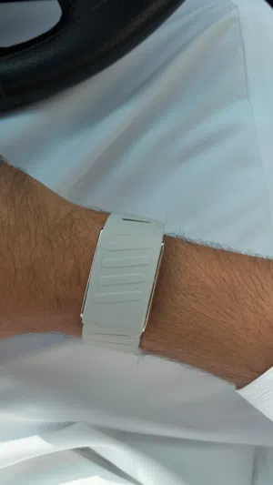 WHOOP 5.0 SPORTSFELX STRAP *BRAND NEW* *NOT USED*