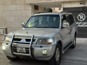 ميتسوبيشي باجيرو 2006 GLS اعلى صنف للبيع