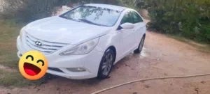 سوناتا التحية موديل الدار محرك كمبيو صالة كويسات السيارة تجري وتتحرك سعرها قابل للنقاش في المعقول