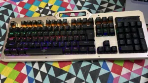 Mechanical Key board mouse for sale with mouse pad