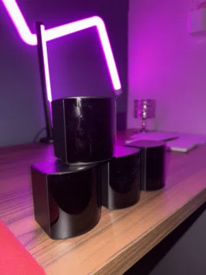 Base station 2.0 brand new