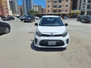 Used Kia Picanto in Hawally