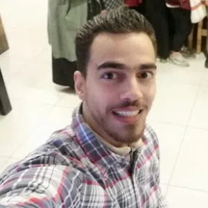يزن عبد الرؤوف عزازي 