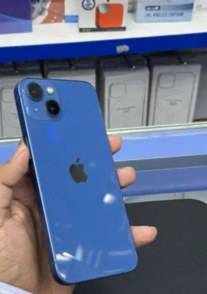 Apple iPhone 13 128 GB in Al Sharqiya