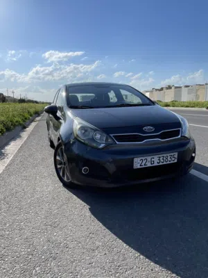 Kia rio 2014 hatchback