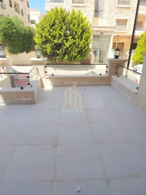 في أرقى مناطق حي الصحابه شقة ارضية 170م بتشطيب راقي / ref 1304