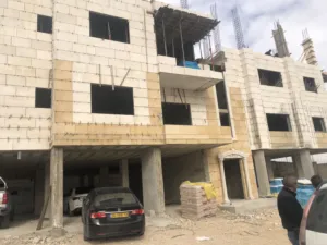 شقة عظم للبيع بيت لحم قرب معبر 300