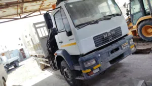 Load crane