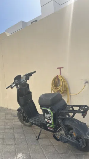 سكوتر للبيع بدون بطريه