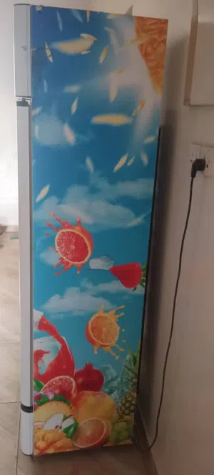 ثلاجه منزلي + مطبخ