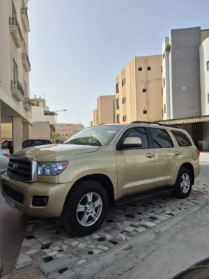 For sale Toyota sequoia Bahrain agency perfect condition
