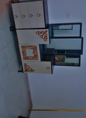 غرفه نوم مستعمله بدون دولاب