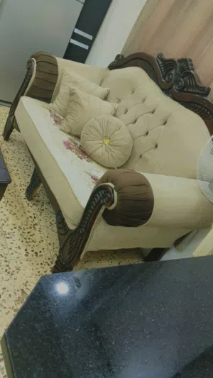 طقم كنب مستعمل شبه جديد