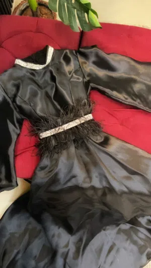 فستان أسود للمحجبات