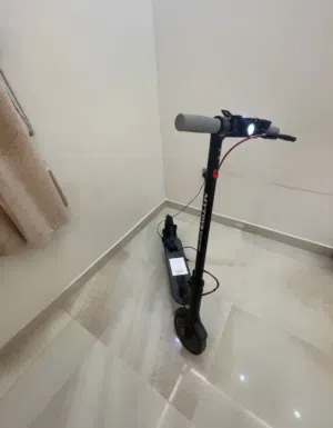 سكوتر كهربائي