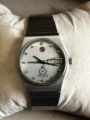 ساعة رادو نظيفة جدا