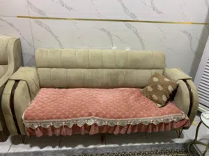 سلام عليكم طخم قنفات للبيع الحاله جيده مستعمل قليل العنوان حمدان جامع الشهيد طه السعر 250 الف