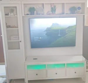 مكتبه ايكيا خشب نظيف