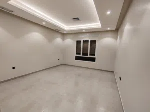 العقيله شقق 3غرف/2غرفه تشطيب ديلوكس /وشقق 4غرف تشطيب ديلوكس للايجار