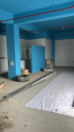 Shop for rent in rai 82 square meters
