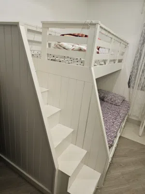 bunk bed from pottery barn, with mattress