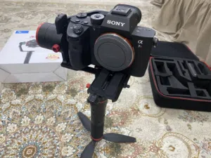 مانع اهتزاز كاميرا كالجديد Feiyutech camera gimbal يتحمل وزن لغاية 2.5 كيلو