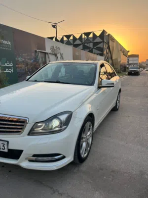 مارسيدس C 200 موديل 2011 خليجي