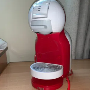 Dolce Gusto Nescafé Coffee Machine – Brand New, Complete in Box