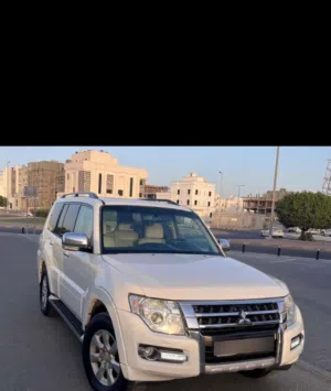 باجيرو موديل 2015