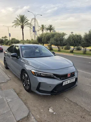 هوندا سيفيك هايبرد 2025 للبيع
