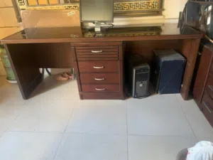 مكتب خشب بلوط اصلي