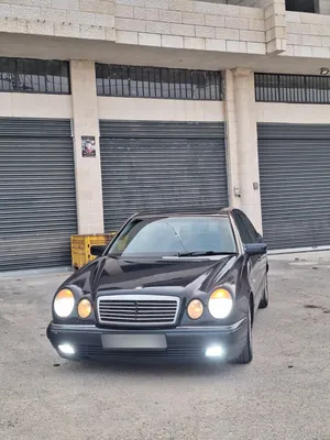 used-mercedes-benz-e-class-in-nablus