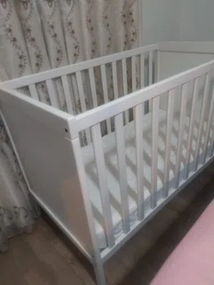 تخت بيبي جديد استعمال شهر واحد فقط