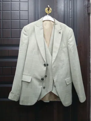 قاط رسمي كامل ثلاث قطع ولادي قاط اسود و قاط بيجي