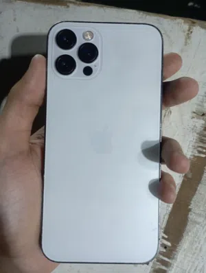 iPhone 12 Pro بسعر جبارر شوف الوصف