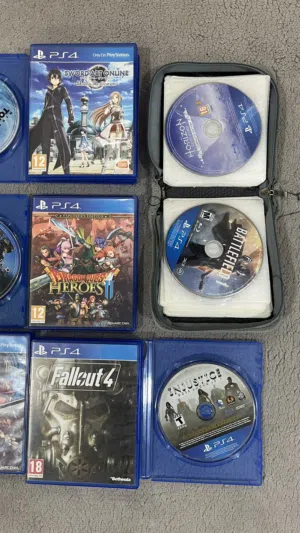 للبيع اشرطة ps4 ب5 ريال