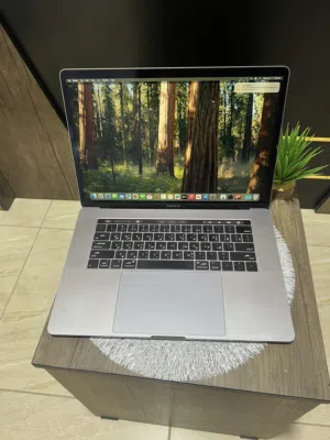 MacBook Pro 2019 i7 / RAM 16 / SSD 500 / شاشة 15.4 Retina / Radeon 4GB