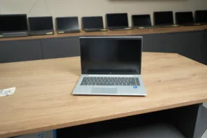 لابتوب ممتاز i7/GB16/SSD256جيل أحد عشر