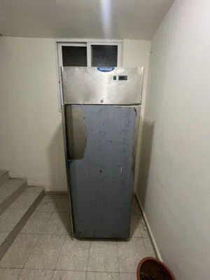 ثلاجة مطابخ ومحلات حلو