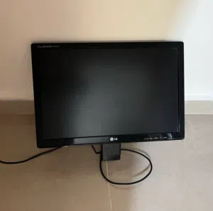 شاشه كمبيوتر