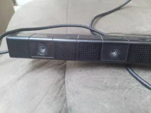 كاميرا ps4 مستعملة اربع مرات فقط